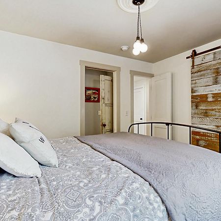 Calm Waters Villa Рокълей Бийч Екстериор снимка