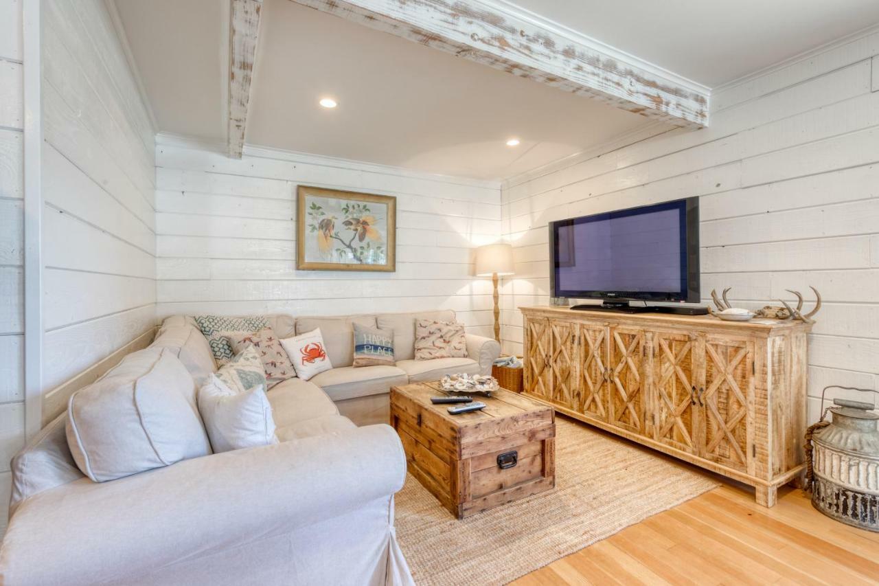 Calm Waters Villa Рокълей Бийч Екстериор снимка